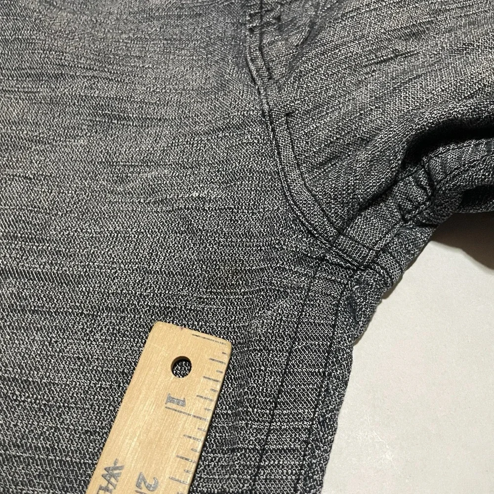 VINTAGE Hurley Cargo Shorts Size 32‎ X 11 Mens  Gray Baggy Skater Y2K 90's